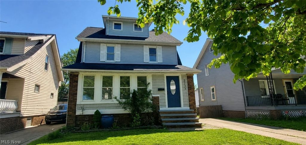 Photo of 3733 W 133rd Street, Cleveland, OH 44111 (MLS # 5211510)