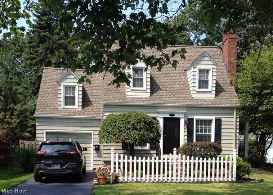Outstanding 3BR Cape Cod features Living Room w/FP, dining Room with access to the charming covered side patio, Eat-in-kitchen with built in breakfast nook, and granite tops;Updates include Newer Roof and Windows, Custom window blinds & Shutters, Newer Range and Refrigerator: Enjoy the fully fenced back yard with patio, Water Pond, Gas Grill and HotTub, Clean full painted basement. Great Location in Boardman. Move-in-Ready