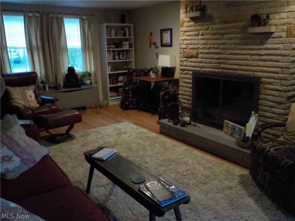 Village/Gloria Glens Park - Residential