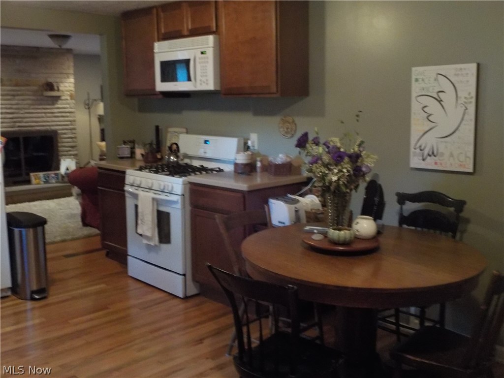 Village/Gloria Glens Park - Residential