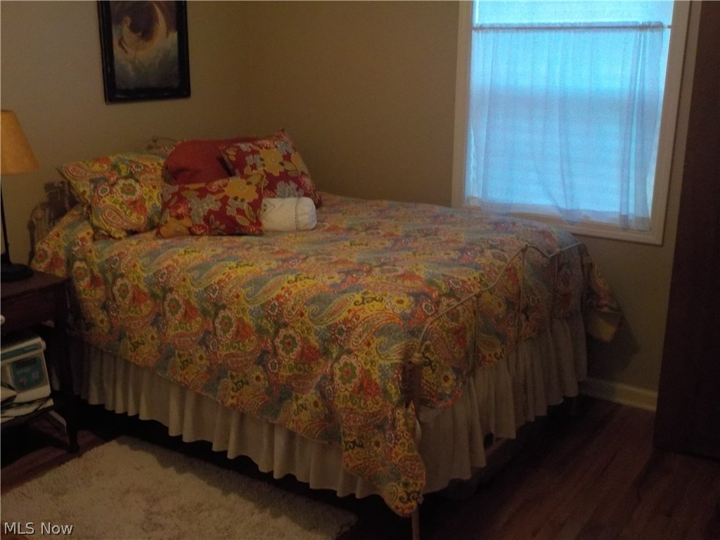 Village/Gloria Glens Park - Residential