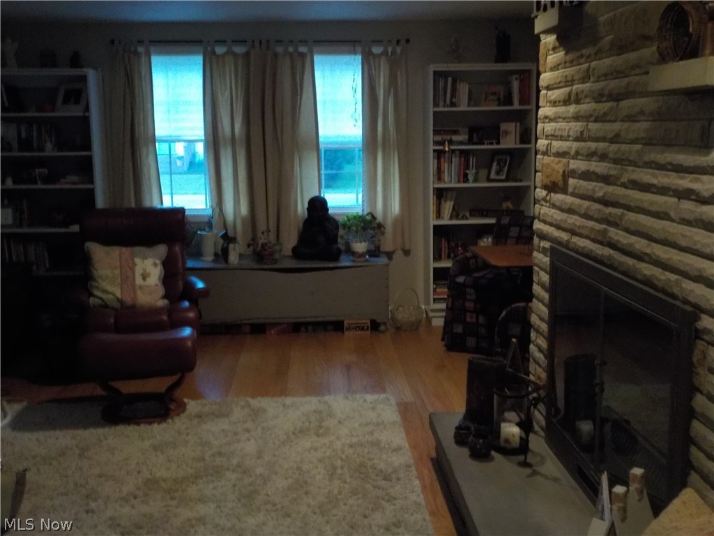 Village/Gloria Glens Park - Residential