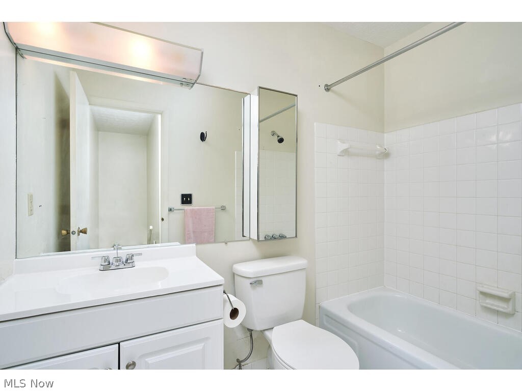 Independence Place South Condo - Residential