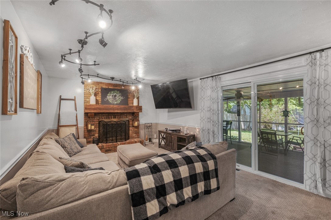 425 Woodlake Drive