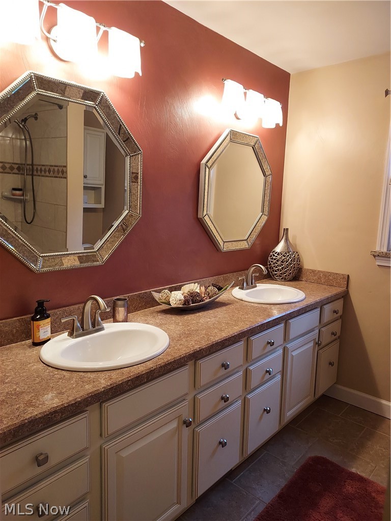 Tippewood Dells - Residential