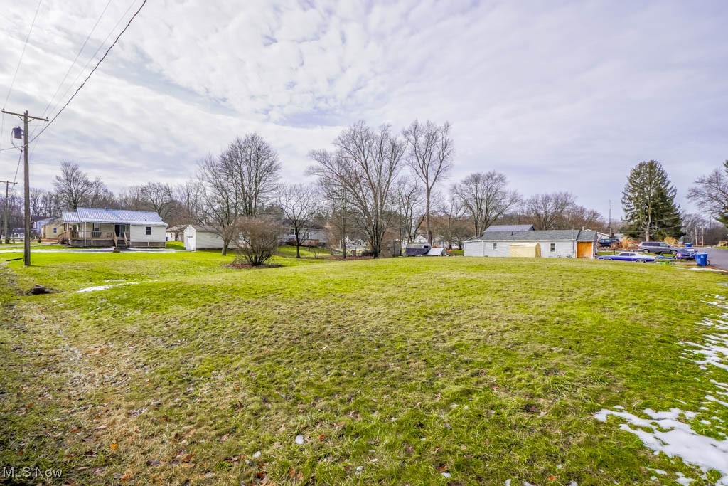 Columbia Heights Allotment - Land