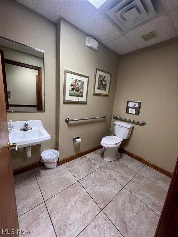 Newtown 1 - Commercial Lease