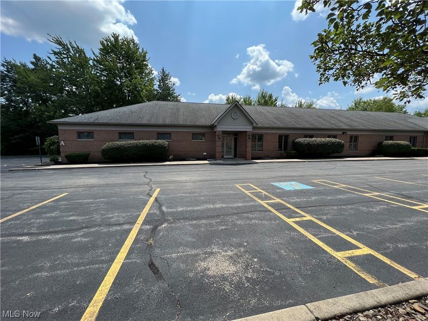 Can convert to suit the buisness need or are you looking to move or start your practice, this location is for you. Office is almost ready to go. Exam rooms, offices, reception area, nurses station. Clean and very little to do to get started, in a fantastic location on Route 46. easy access from many areas. Don't let this building get leased without seeing.