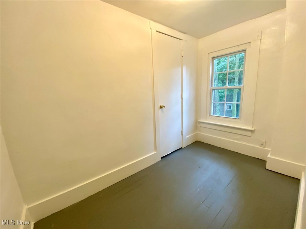 Voris - Residential Lease