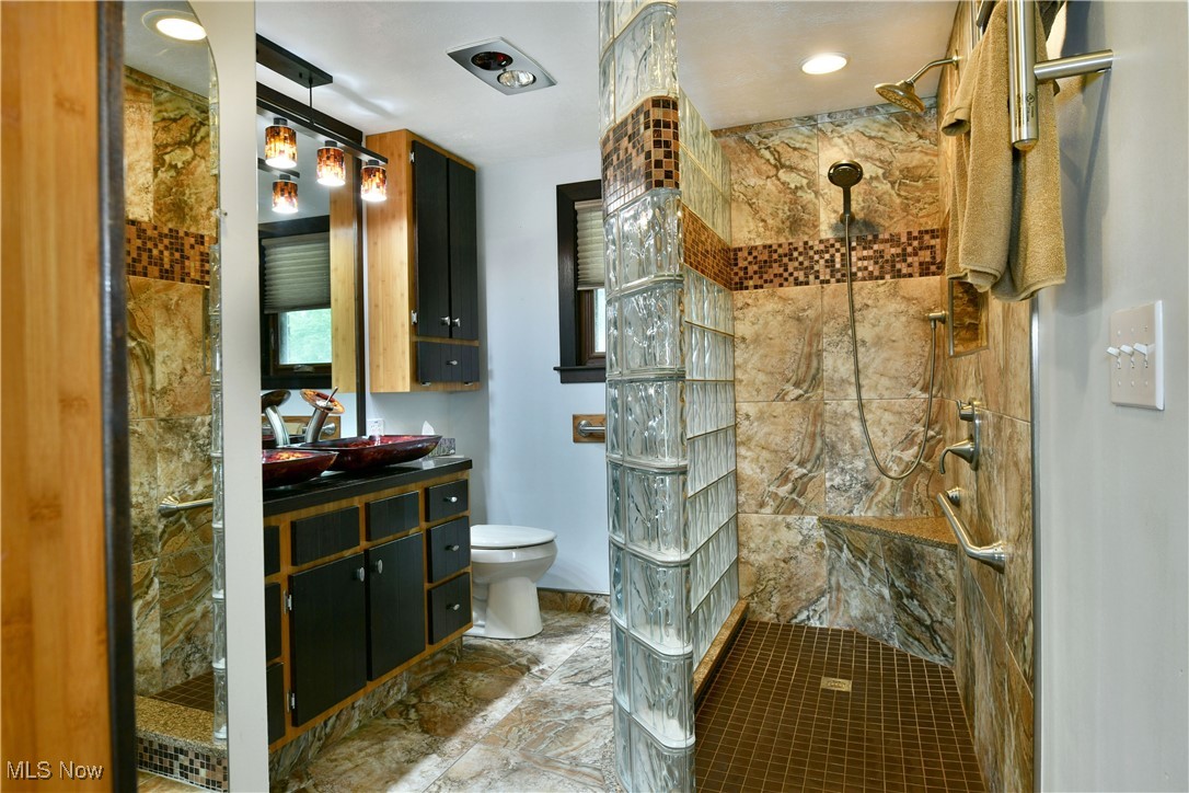 2942 Barclay Messerly Road, Southington, Ohio image 24