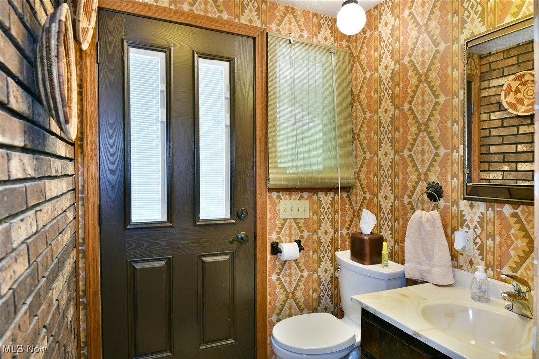 2942 Barclay Messerly Road, Southington, Ohio image 18