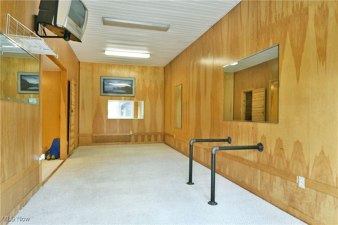 2942 Barclay Messerly Road, Southington, Ohio image 44
