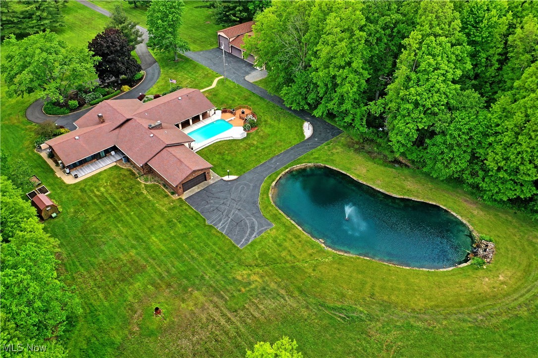 2942 Barclay Messerly Road, Southington, Ohio image 47