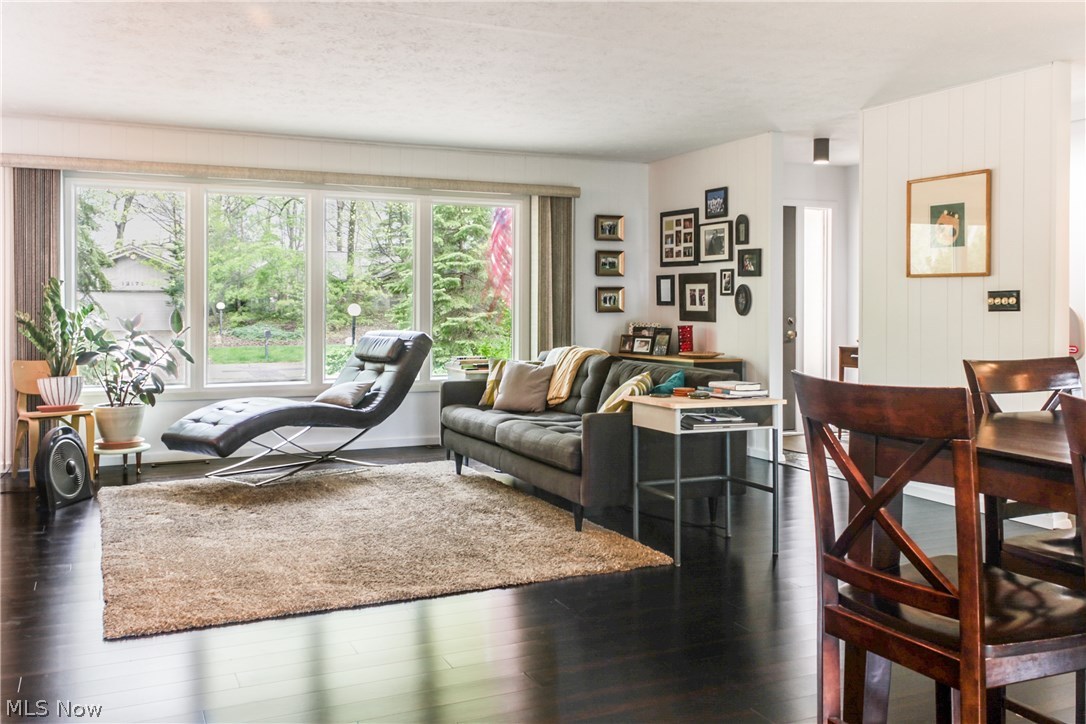 Ledgewood - Residential