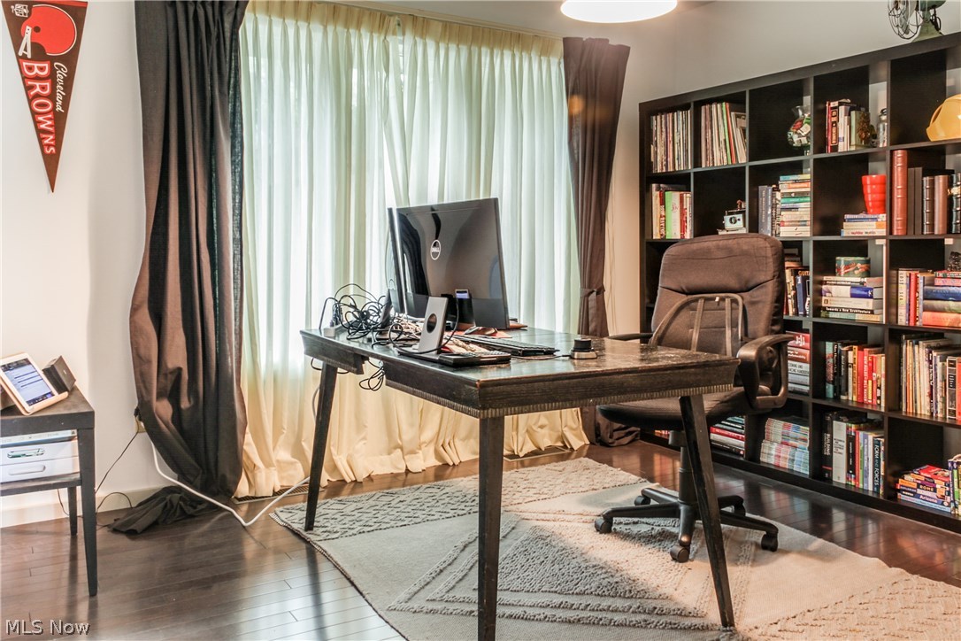 Ledgewood - Residential