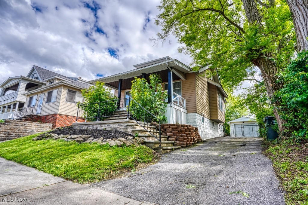 8208 Vista Avenue, Garfield Heights, Ohio image 1