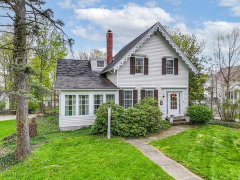 51 S Chillicothe Road, Aurora, OH 44202 - MLS#: 5118780