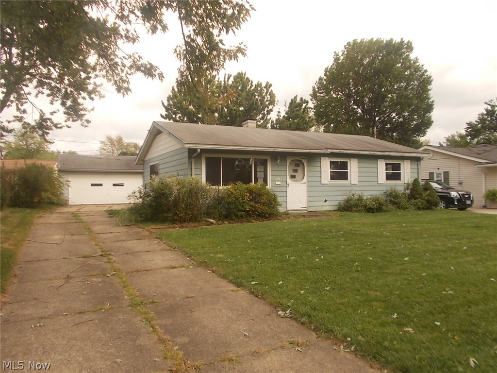 Nice 3 bedroom ranch style home has all the convenience of one floor living at it's finest! Spacious neutral kitchen with lots of cabinets and counter space. Large living room too! Don't miss the back covered patio which is perfect for entertaining! Being sold as-is. Call to schedule a private tour today!