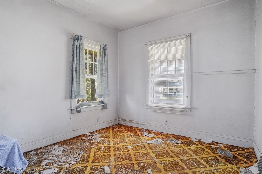 196 Maywood Drive, Youngstown, Ohio image 15