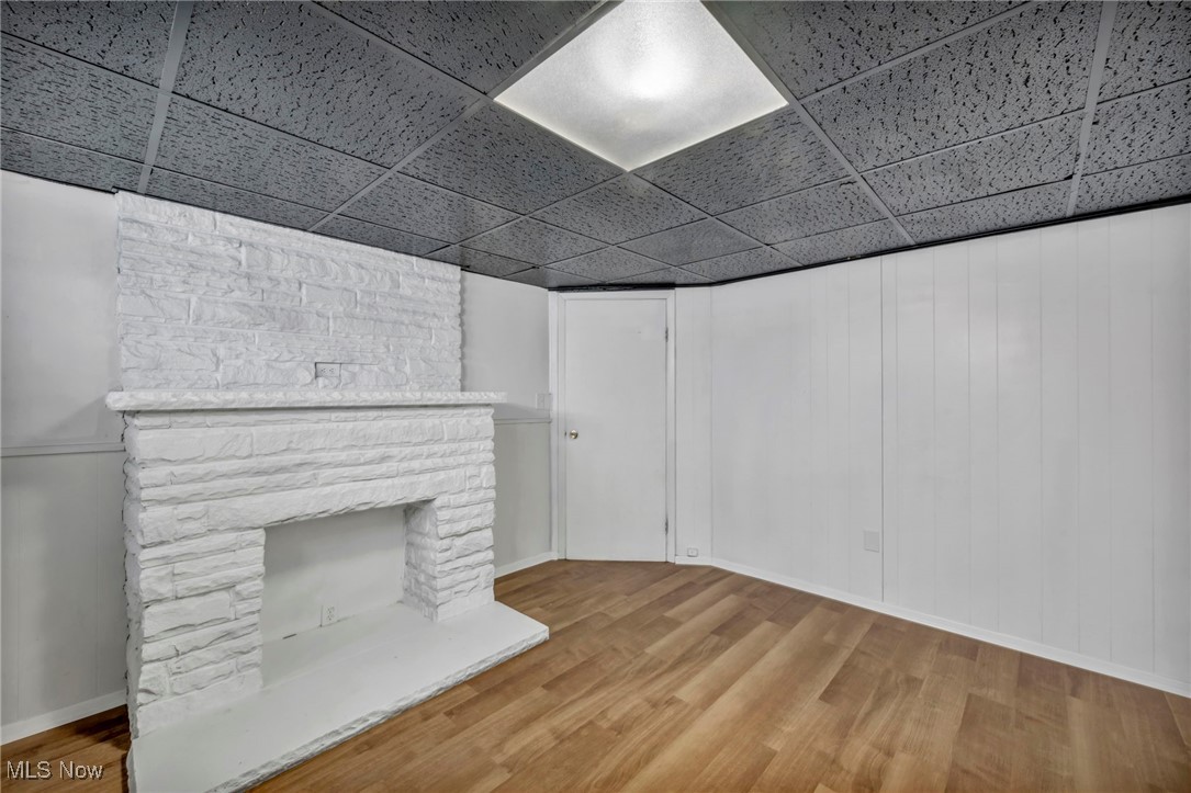 15954 Birchcroft Drive, Brook Park, Ohio image 31