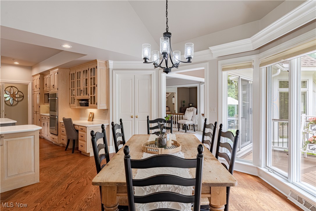 17980 Windy Lakes Circle, Chagrin Falls, Ohio image 12