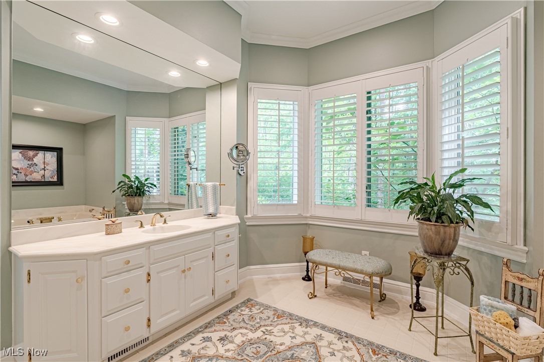 17980 Windy Lakes Circle, Chagrin Falls, Ohio image 26