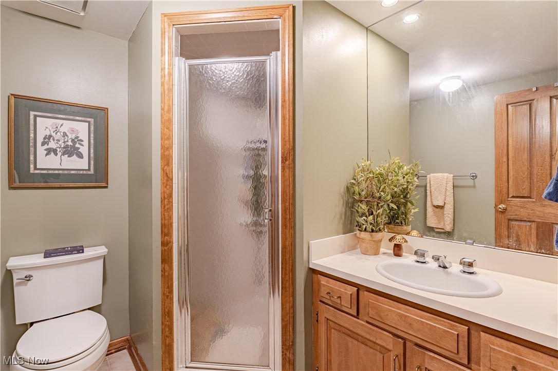 17980 Windy Lakes Circle, Chagrin Falls, Ohio image 42