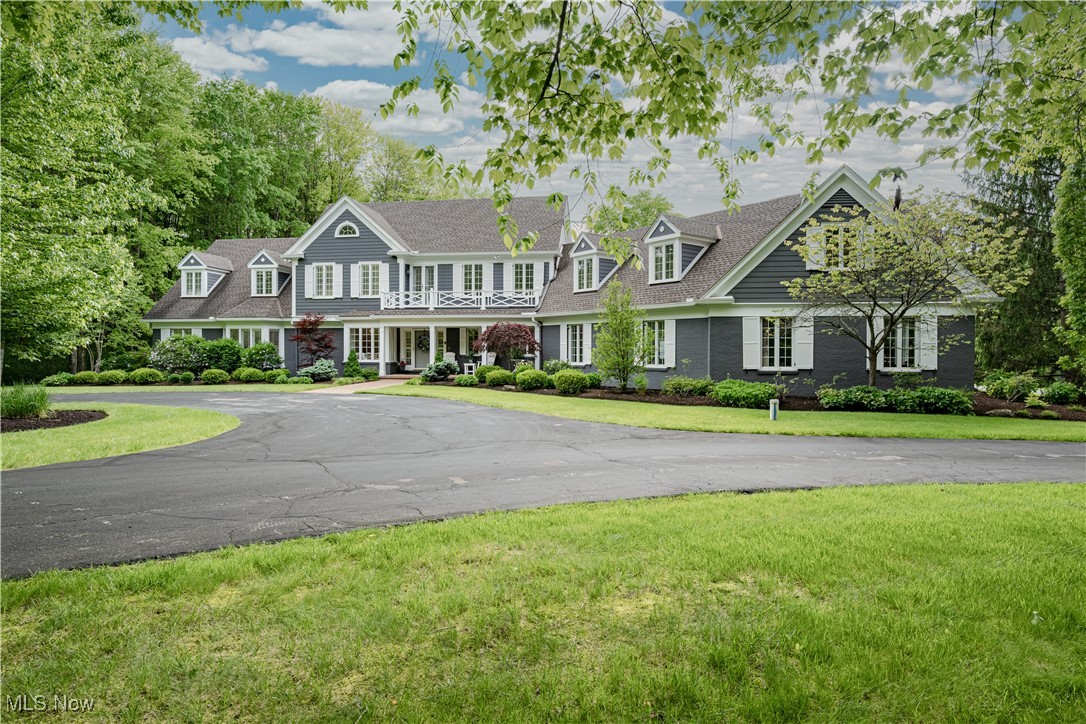 17980 Windy Lakes Circle, Chagrin Falls, Ohio image 1