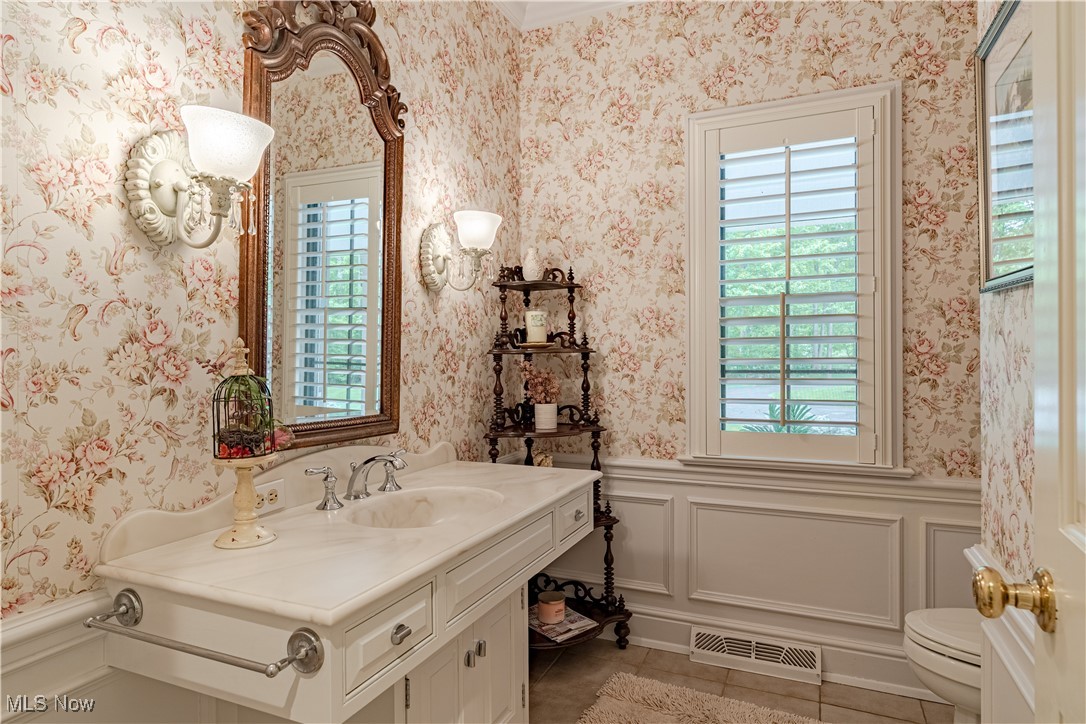 17980 Windy Lakes Circle, Chagrin Falls, Ohio image 29