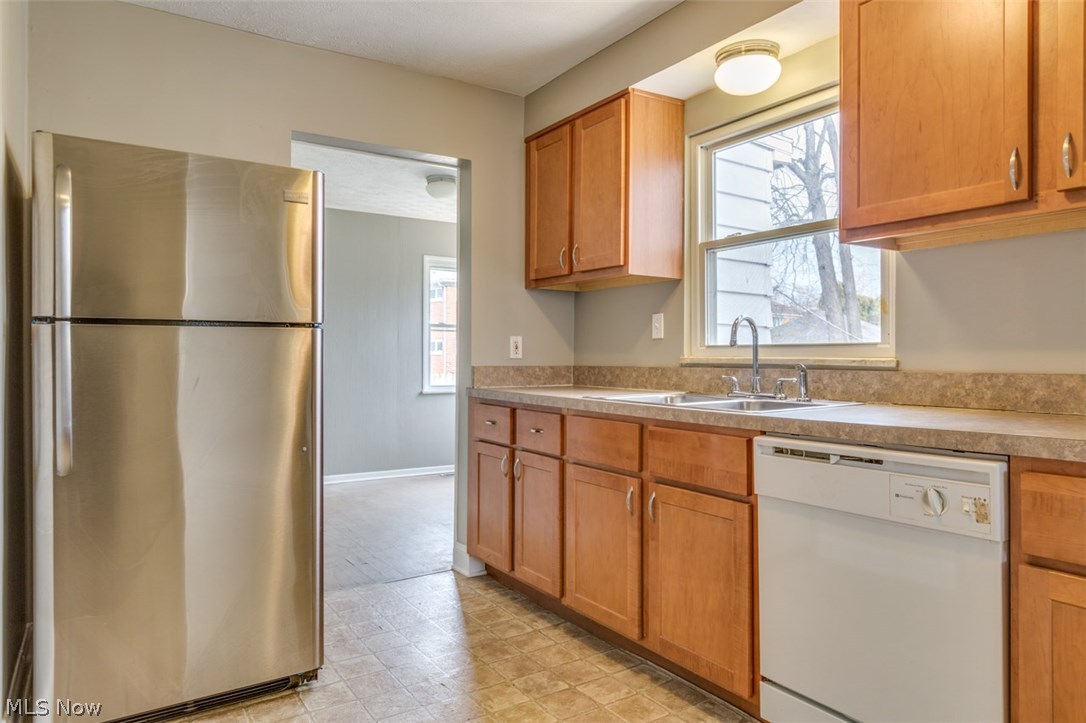 G Clarke - Residential Lease