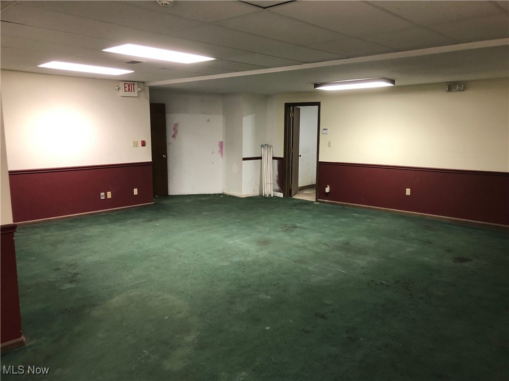 Town/Parkersburg - Commercial Sale