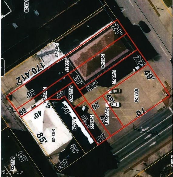 Town/Parkersburg - Commercial Sale