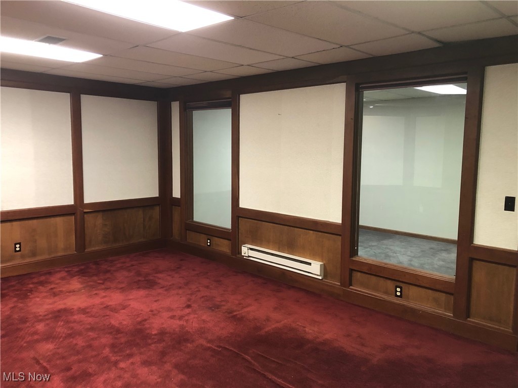 Town/Parkersburg - Commercial Sale