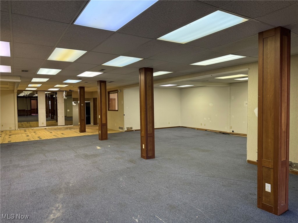 Town/Parkersburg - Commercial Sale