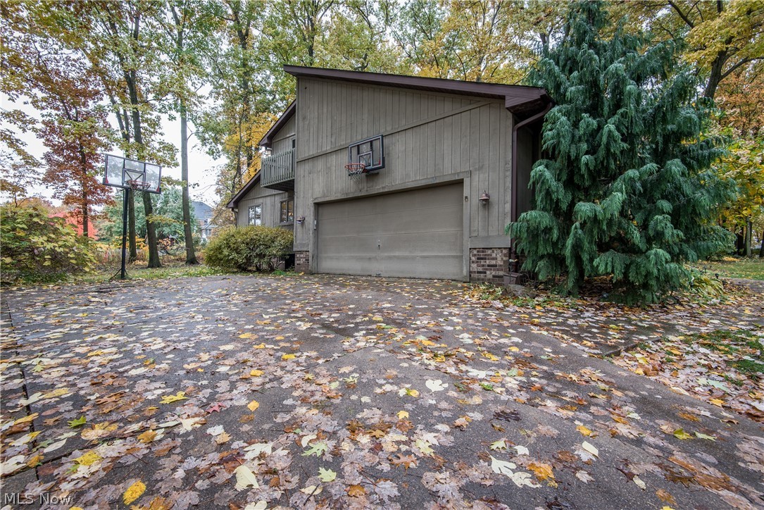 Greenbriar Hills - Residential