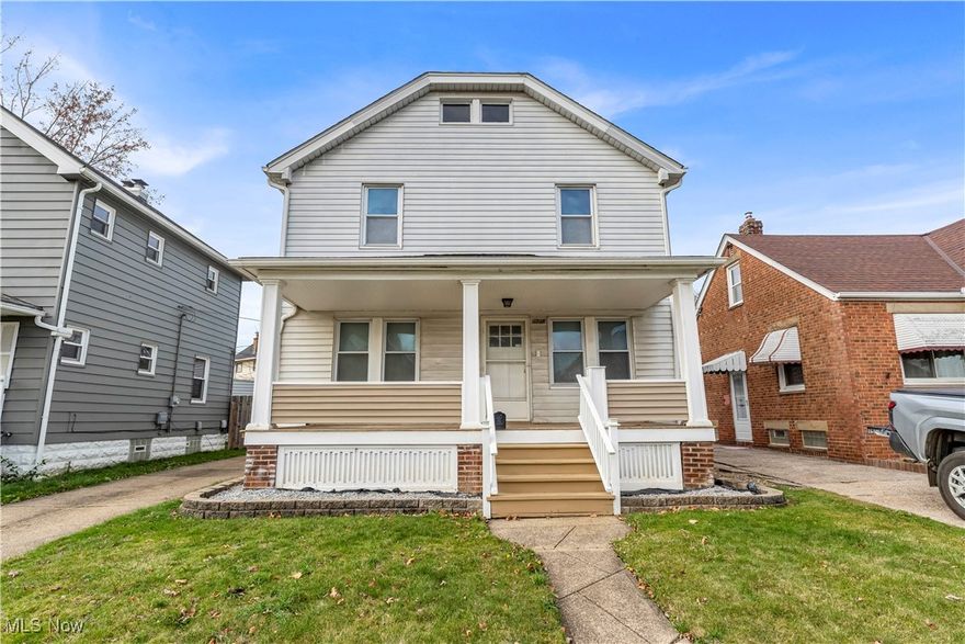 4748 E 85th St, Garfield Heights - Spacious 3-bed 1-bath single-family home! //

$ 1,475 rent / $ 1,475 deposit //
$55 application fee per adult //
1-2 pets OK in this unit. After application pre-approval, a PetScreening is required for any animals to proceed with one of our properties; a PetScreening affidavit is still required if you have no pets. (Some breed restrictions apply per HUD guidelines). //
NO SMOKING //
1 time $199 non-refundable set up fee paid at lease signing //

$35/month required resident benefit package; can include personal property/liability insurance for an additional $10/month for $45/month total. //

After application Pre-Approval 1 applicant per household application is required to fill out a PetScreening application, before being about to proceed with placing a Reservation Fee for one of our properties. You will receive a pre-approval for your application and in order to proceed, the PetScreening is required. Even if you have NO pets - this application must be filled out. One time, non-refundable pet fee of $250-600 per animal applies to all pets & must be paid before or when you pay your first month rent. (No fee for qualified assistance animals). //

Our application is processed through secure site: Findigs, and they require ID and income verification. Without this, your application will not be processed. They offer 24/7 chat support on their application directly if you have any questions. //

BEDROOMS:3 //
BATHROOMS: 1 //
APPLIANCES PROVIDED: Fridge and stove //
UTILITIES / RESIDENT RESPONSIBILITY: Residents are responsible for all utilities including: water/sewer/trash, gas & electric and are responsible to maintain lawn care maintenance & snow removal. //

Serious inquiries only.