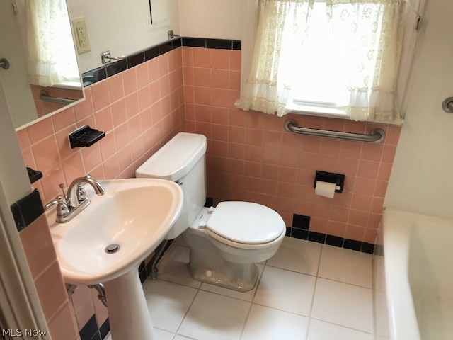 Lyndhurst Manor - Residential