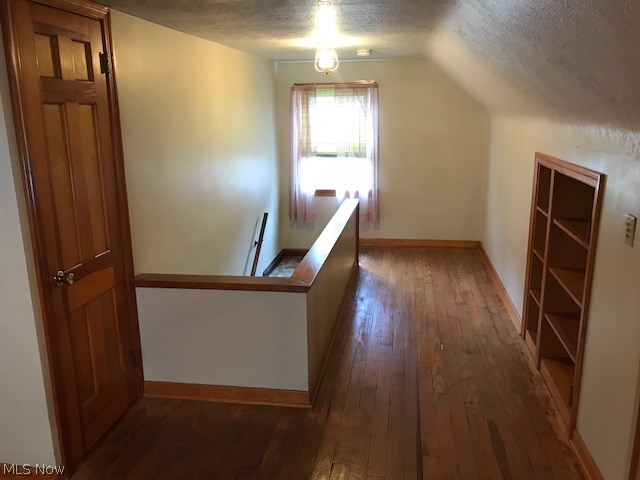 Lyndhurst Manor - Residential