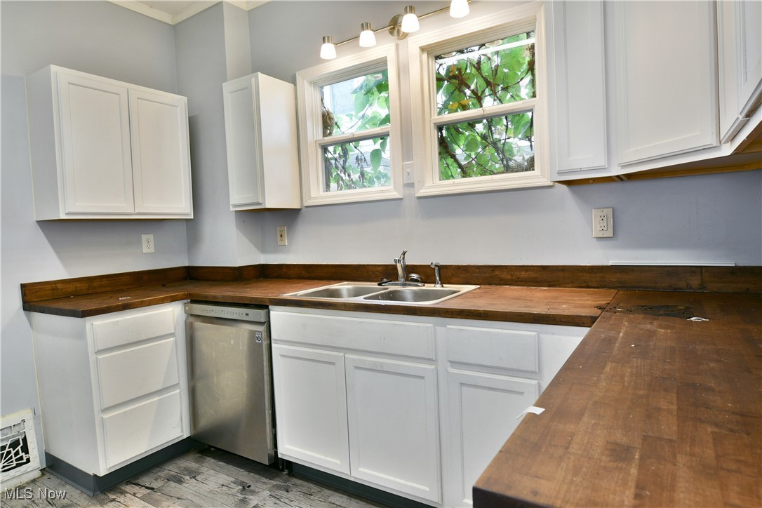 City/Youngstown - Residential