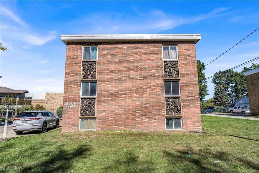 18809 Bella Ave | Apt #4, Cleveland - Spacious 1 bed 1 bath apartment! //

$ 705 rent / $ 705 deposit //
$55 application fee per adult //
1-2 pets OK in this unit. After application pre-approval, a PetScreening is required for any animals to proceed with one of our properties; a PetScreening affidavit is still required if you have no pets. (Some breed restrictions apply per HUD guidelines). //
NO SMOKING //
1 time $139 non-refundable set up fee paid at lease signing //

$35/month required resident benefit package; can include personal property/liability insurance for an additional $10/month for $45/month total. //

After application Pre-Approval 1 applicant per household application is required to fill out a PetScreening application, before being about to proceed with placing a Reservation Fee for one of our properties. You will receive a pre-approval for your application and in order to proceed, the PetScreening is required. Even if you have NO pets - this application must be filled out. One time, non-refundable pet fee of $250-600 per animal applies to all pets & must be paid before or when you pay your first month rent. (No fee for qualified assistance animals). //

Our application is processed through secure site: Findigs, and they require ID and income verification. Without this, your application will not be processed. They offer 24/7 chat support on their application directly if you have any questions. //

BEDROOMS:1 //
BATHROOMS:1 //
APPLIANCES PROVIDED: Fridge and stove //
UTILITIES / RESIDENT RESPONSIBILITY: Resident pays gas and electric and is responsible for snow removal. //

Serious inquiries only.