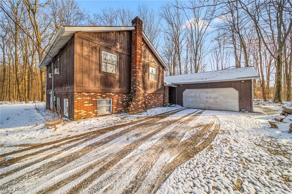 Photo of 1990 Short Road, Thompson, OH 44086 (MLS # 5182713)