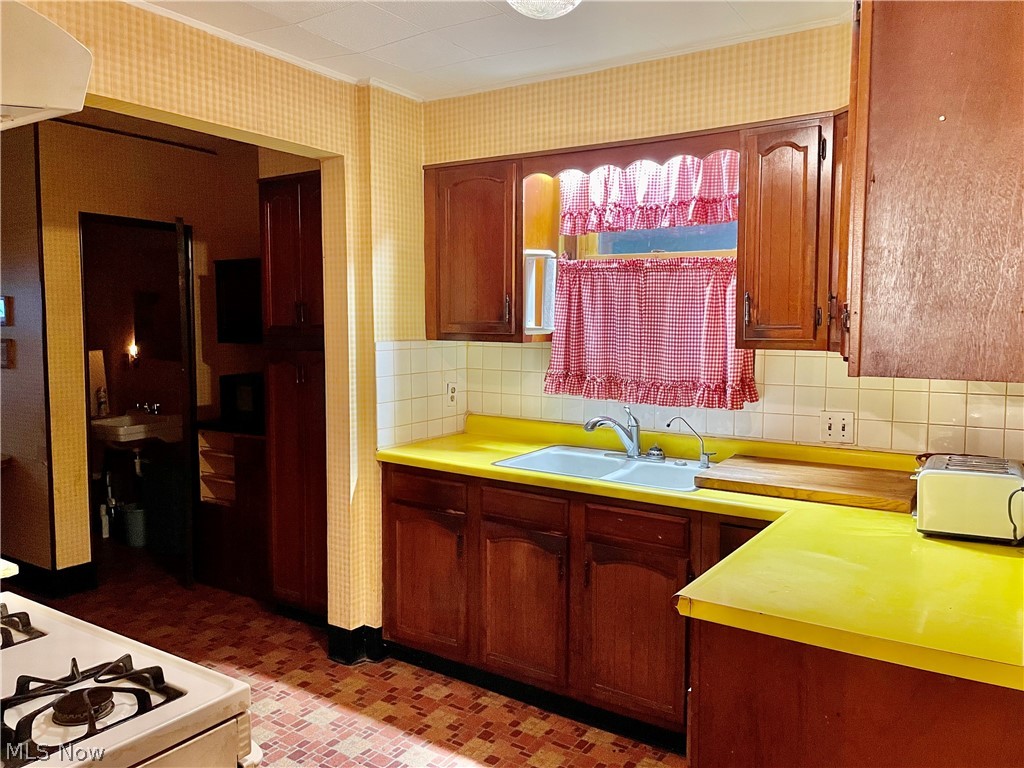 Lawndale - Residential