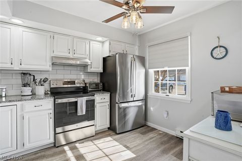 Tiny photo for 721 Creekside Drive, Huron, OH 44839 (MLS # 5187856)