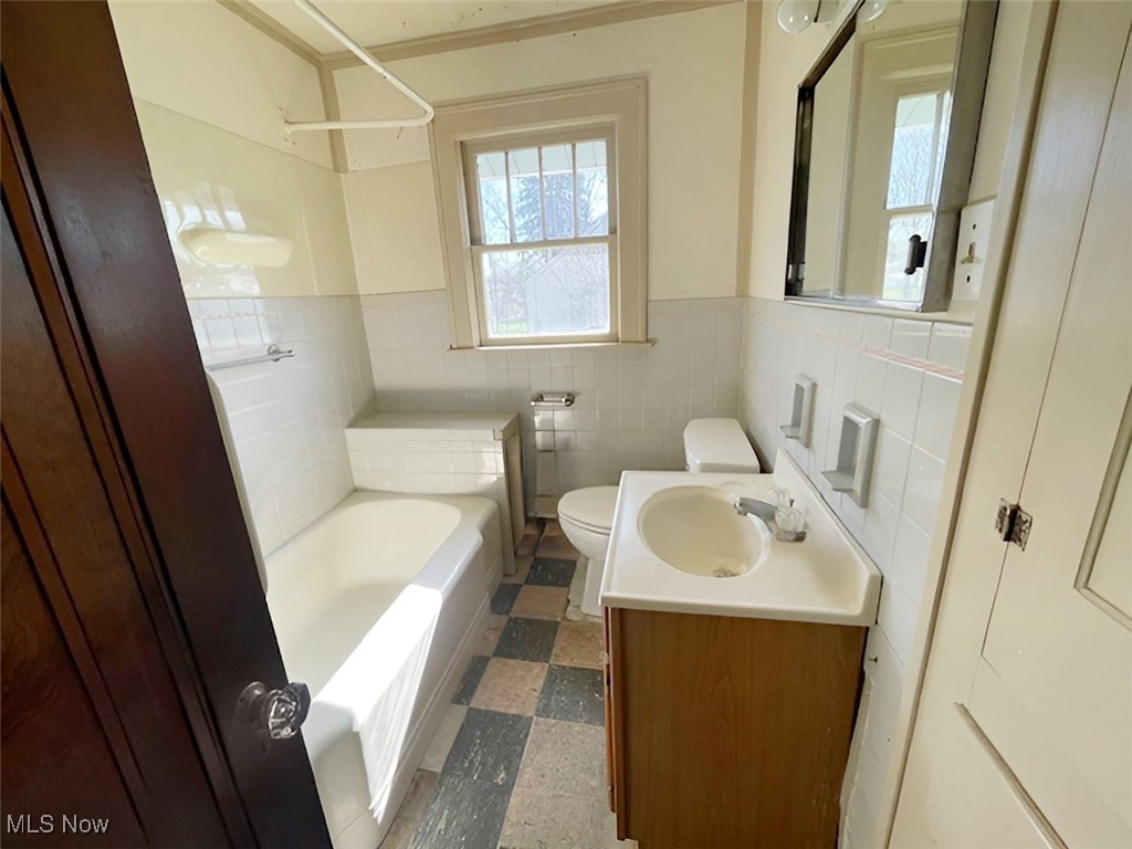 2111 21st Street, Canton, Ohio image 7