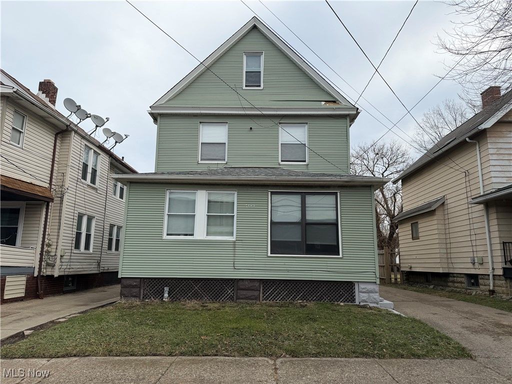 Photo of 2183 W 106th Street, Cleveland, OH 44102 (MLS # 5180176)