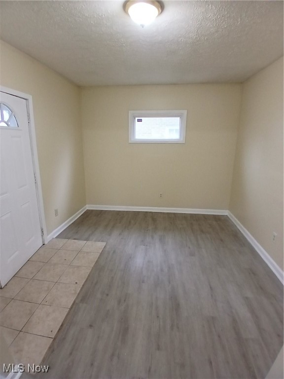 City/Youngstown - Residential Lease