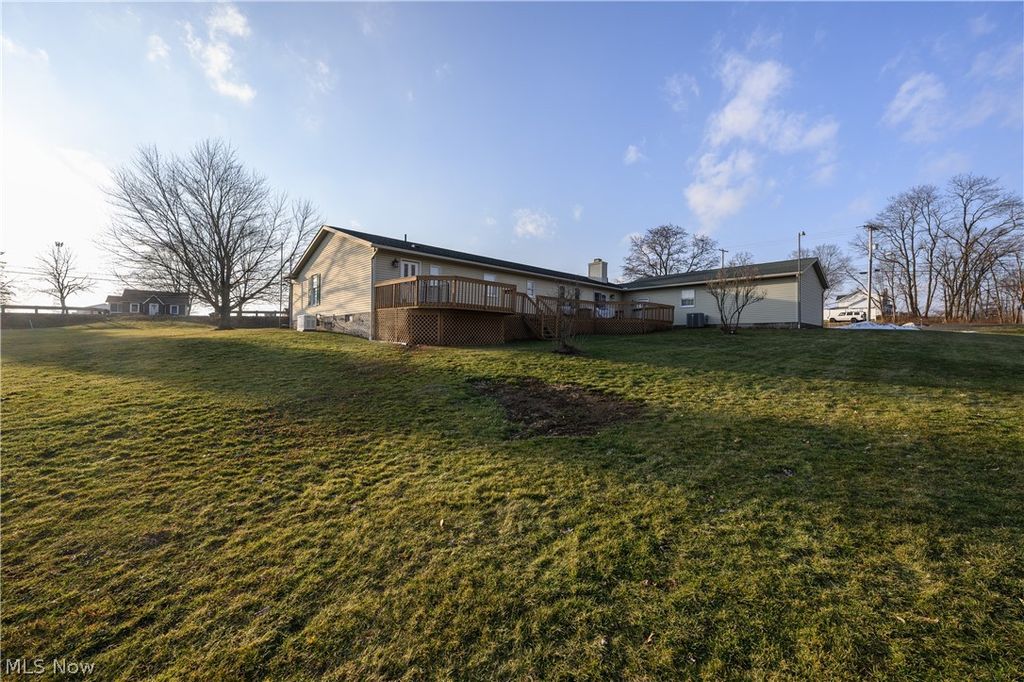 Photo of 6840 Akron Avenue NW, Canal Fulton, OH 44614 (MLS # 5210409)