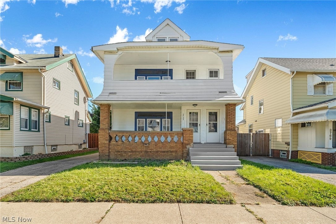 3765 W 138th Street
