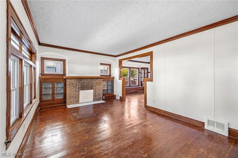 Tiny photo for 3765 W 138th Street, Cleveland, OH 44111 (MLS # 5254674)