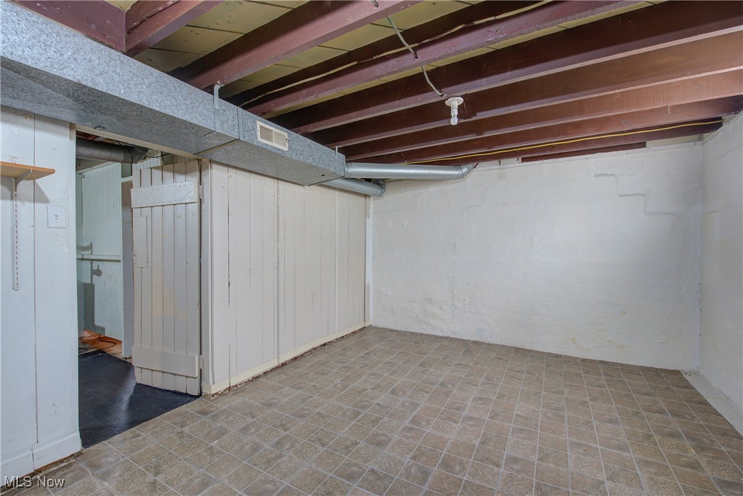 163 E Martin Street, Amherst, Ohio image 31